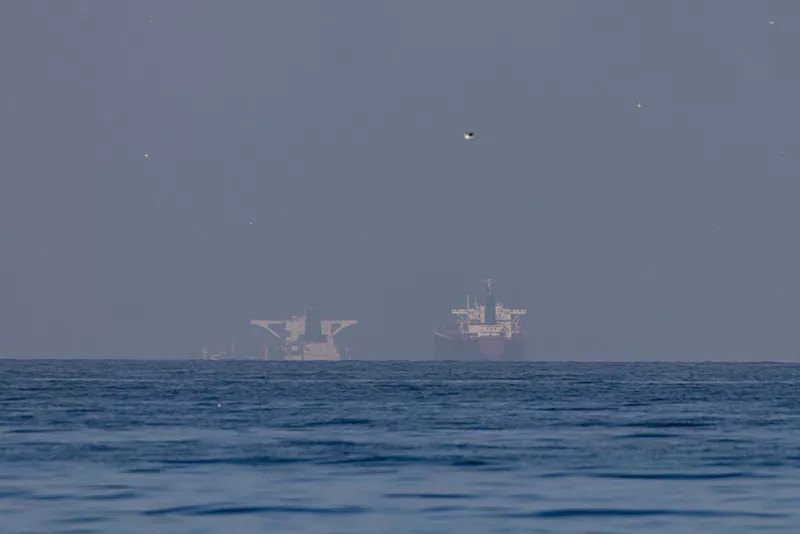 霍尔木兹海峡 资料图。图源：央视新闻